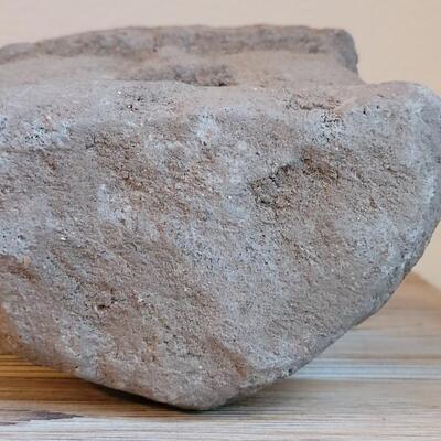 Lot 230: Authentic Pre-Columbian Statue
