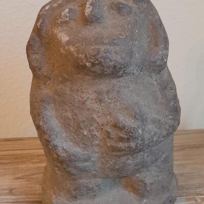 Lot 232: Authentic Pre-Columbian Statue