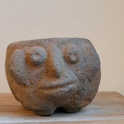 Lot 234: Authentic Pre-Columbian Figural Stone Mortar