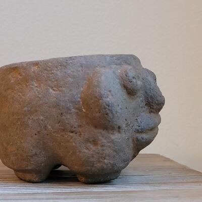 Lot 234: Authentic Pre-Columbian Figural Stone Mortar