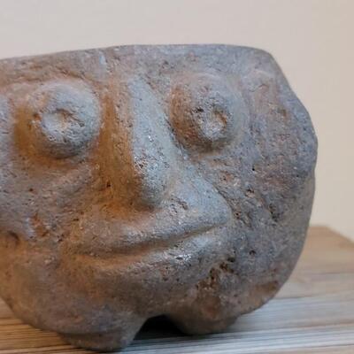 Lot 234: Authentic Pre-Columbian Figural Stone Mortar