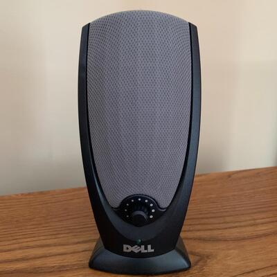 Dell Desktop Computer (LR - JS)
