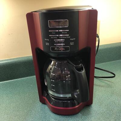 Red & Black Mr Coffee Coffee Maker (12 cup). (K - KM)