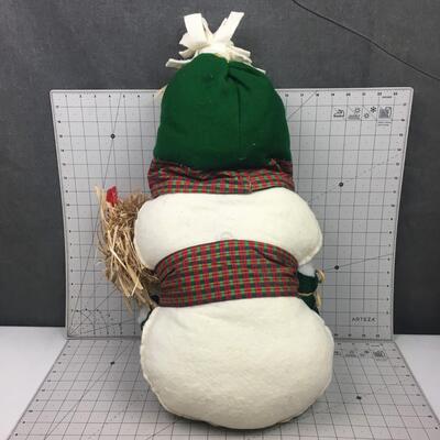 #29 Stuffed Snowman Decor