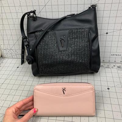 #94 Simply Vera by Vera Wang Black Handbag & Pink Wallet