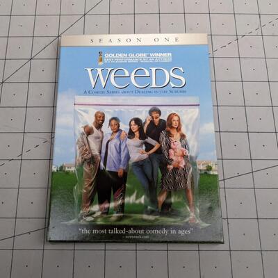 #105 Weeds Season 1 DVD 