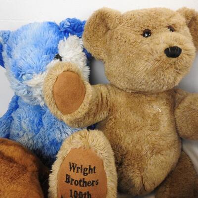 14 Stuffed Animals: Bears Stitch, Unicorn, Hugging Moose