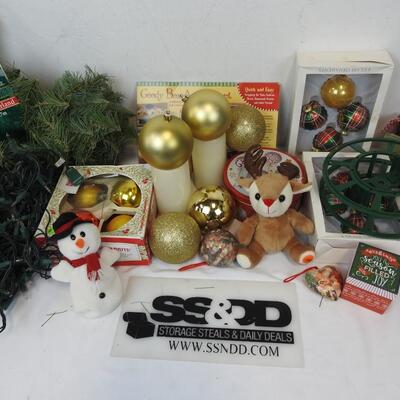 21 pc Christmas: Garland, Gold Orniments, Lights, Box Assortment