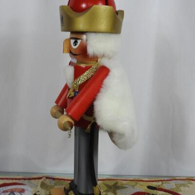 Steinbach Volkskunst Nutcracker