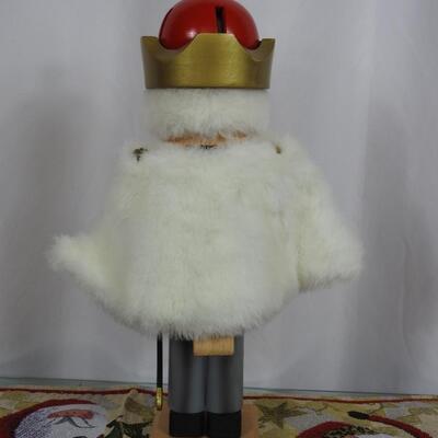 Steinbach Volkskunst Nutcracker