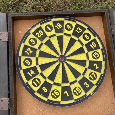 Vintage KINGS HEAD Pub Dart Board Cabinet