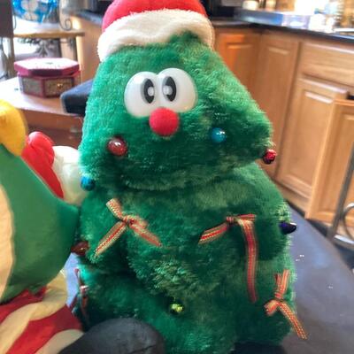 Stuffed Santa and Christmas Tree Plush Decor