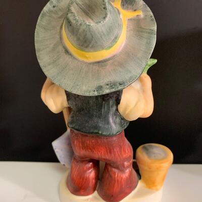 Lot 470: Vintage Lefton Twelve Months of the Year Figurines (Boys)