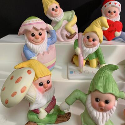 Lot 469: Vintage Mr. Mischief Gnomes Figures