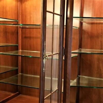 Lot #143  Thomasville Lighted China Cabinet - a beauty