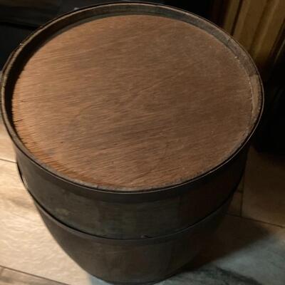 Antique Primitive Wooden Wine Cask Barrel with Top and Bottom!
