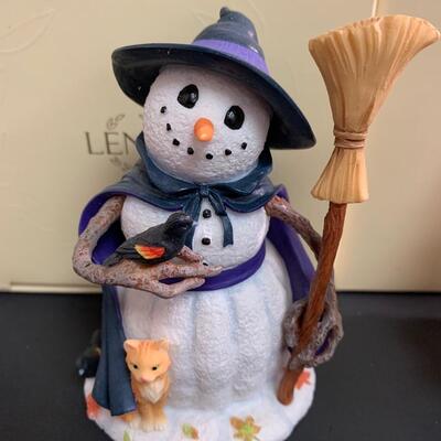 Lot 465: Vintage Lenox Sculptures