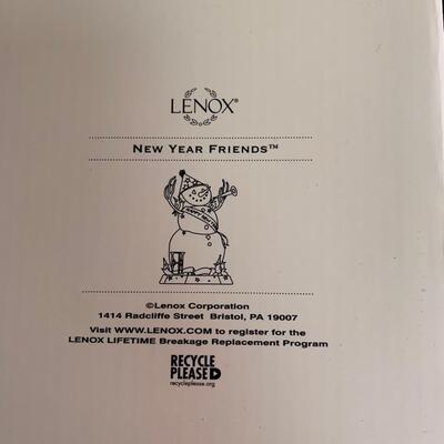 Lot 465: Vintage Lenox Sculptures