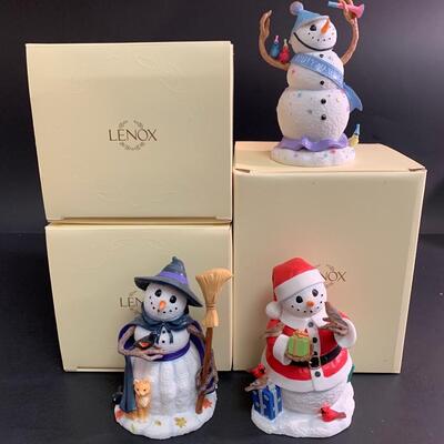 Lot 465: Vintage Lenox Sculptures
