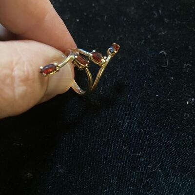 14k Gold Branch Ring with Four Garnets. Size 5