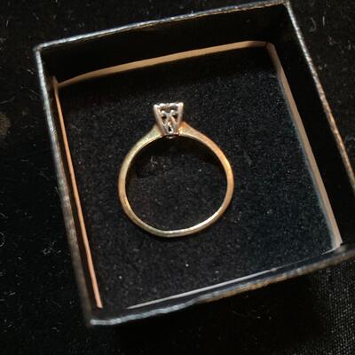 14k Gold Solitaire Diamond Engagement Ring Size 5.5
