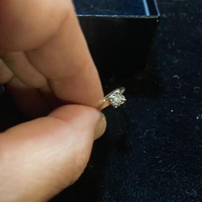 14k Gold Solitaire Diamond Engagement Ring Size 5.5