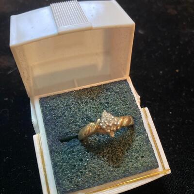 Diamond Cluster and 10k Gold Ring Size 7