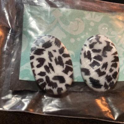 4 Pairs of Vintage Earrings with Paua Shell and more...