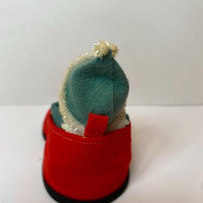 Lot 341: Vintage Japan Holiday Snowmen, Knee-hugger Elf in Shoe and More