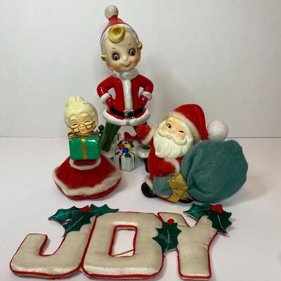 Lot 343: Josef Originals Vintage Christmas