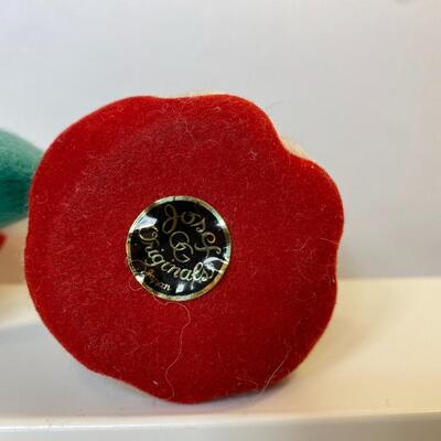 Lot 343: Josef Originals Vintage Christmas