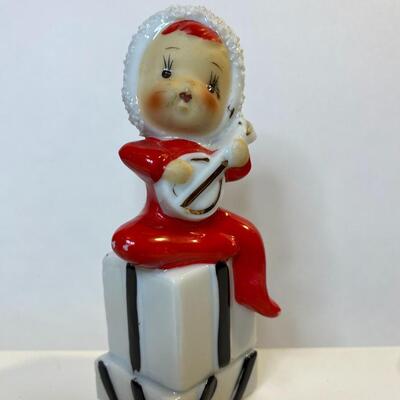Lot 344: Vintage Christmas Lefton Elf and more