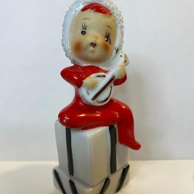 Lot 344: Vintage Christmas Lefton Elf and more