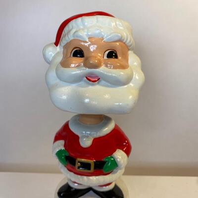 Lot 347: Vintage Christmas: Japan Salt & Pepper (Happy New Year, Merry Christmas & More)