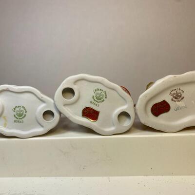 Lot 348: Vintage Lefton Christmas Figurines