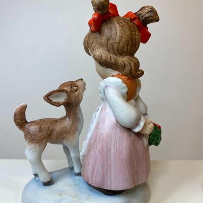 Lot 348: Vintage Lefton Christmas Figurines