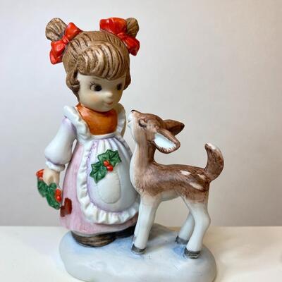 Lot 348: Vintage Lefton Christmas Figurines