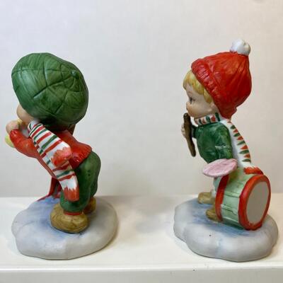 Lot 349: Vintage Lefton Hand-Painted Holiday Figurines