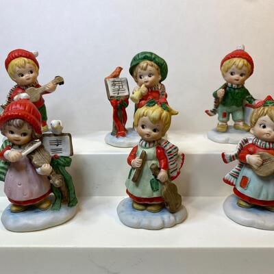Lot 349: Vintage Lefton Hand-Painted Holiday Figurines