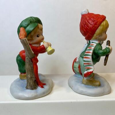 Lot 349: Vintage Lefton Hand-Painted Holiday Figurines