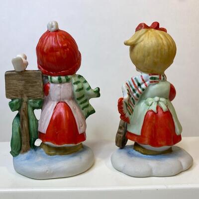 Lot 349: Vintage Lefton Hand-Painted Holiday Figurines