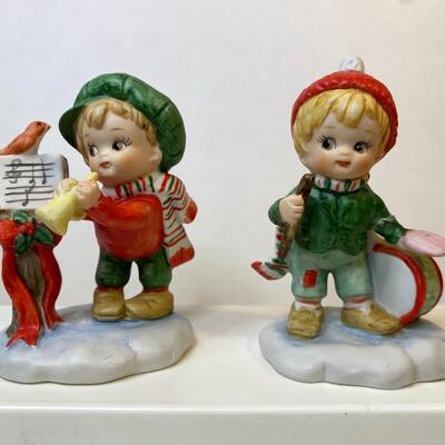 Lot 349: Vintage Lefton Hand-Painted Holiday Figurines