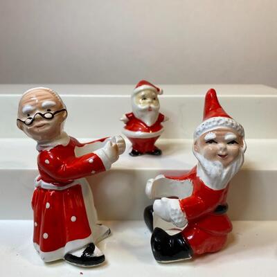 Lot 350: Vintage Santa & Mrs. Claus: Felt Figurines & Ceramic Candle Huggers