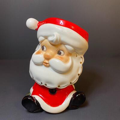 Lot 383: Vintage Santa Vase