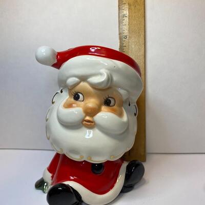 Lot 383: Vintage Santa Vase