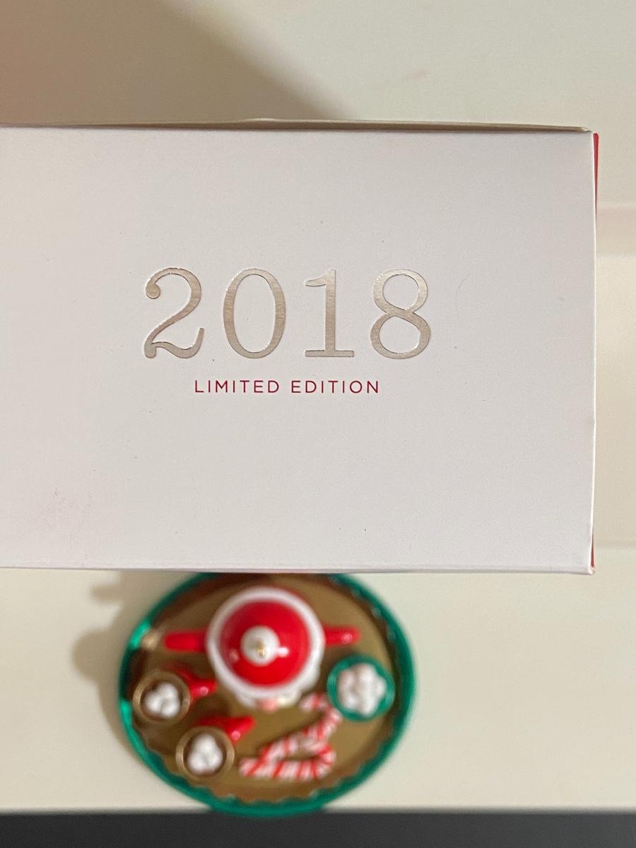 Lot 409 Hallmark "Seasons Treatings"