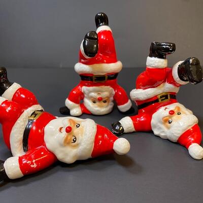 Lot 391: Vintage Fitz & Floyd "Silly" Santa's