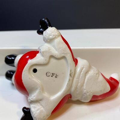 Lot 391: Vintage Fitz & Floyd "Silly" Santa's