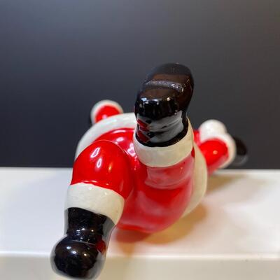 Lot 391: Vintage Fitz & Floyd "Silly" Santa's