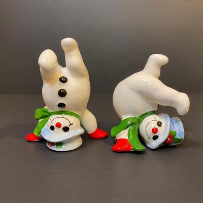 Lot 393: Vintage Fitz and Floyd "Silly" Snowmen